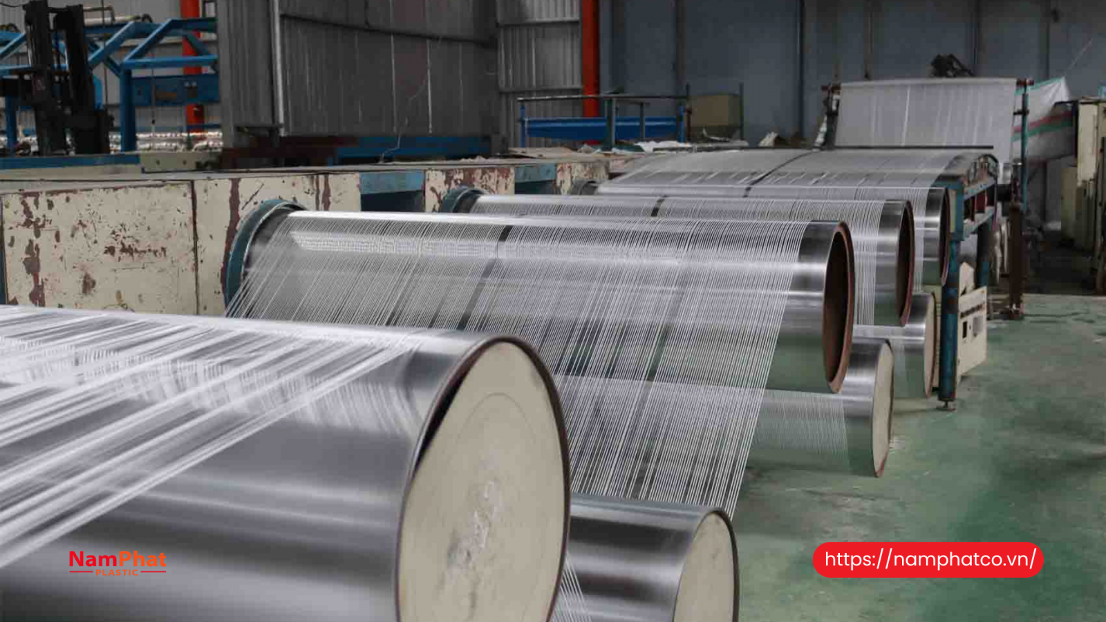 Sợi PP kéo từ hạt nhựa sản xuất bao PP